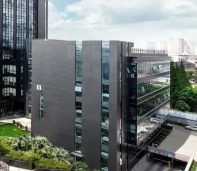 上海汤池文化2025婚礼场地布置趋势与新材料应用解析